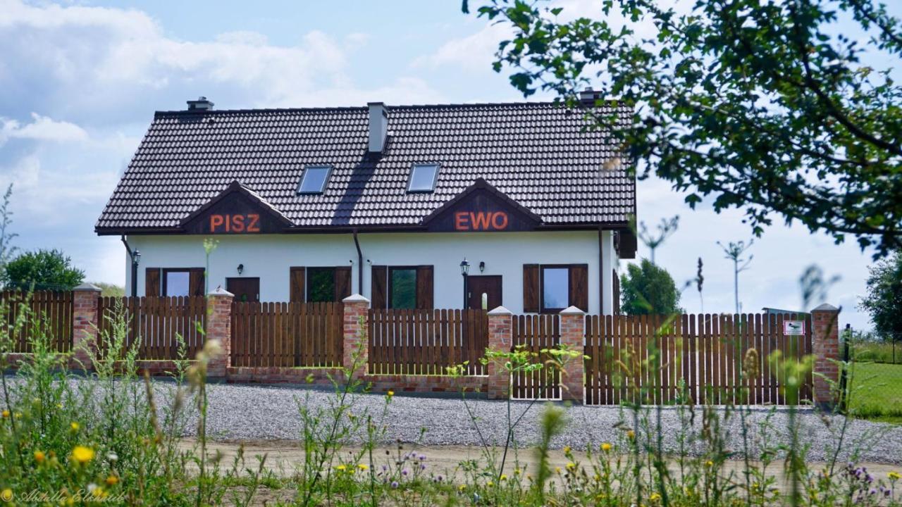 Caloroczne Domki Nad Jeziorem Luterskim Villa Piszewo Exterior photo