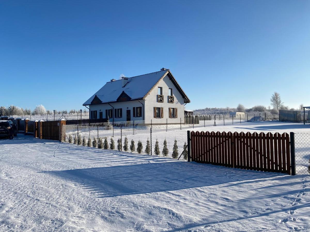 Caloroczne Domki Nad Jeziorem Luterskim Villa Piszewo Exterior photo